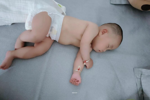 响水孕妇肚子一跳一跳